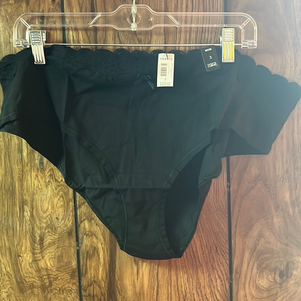 NWT Torrid Cotton and Lace Black Hipster Panty Size 3